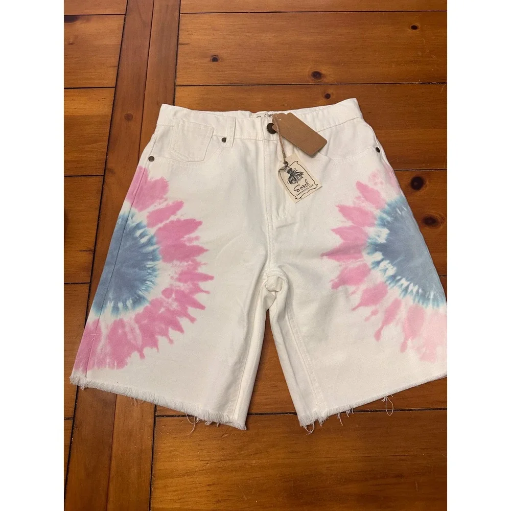 Easel Los Angeles White Tie Dye Sunburst Bermuda Denim Shorts Small NWT